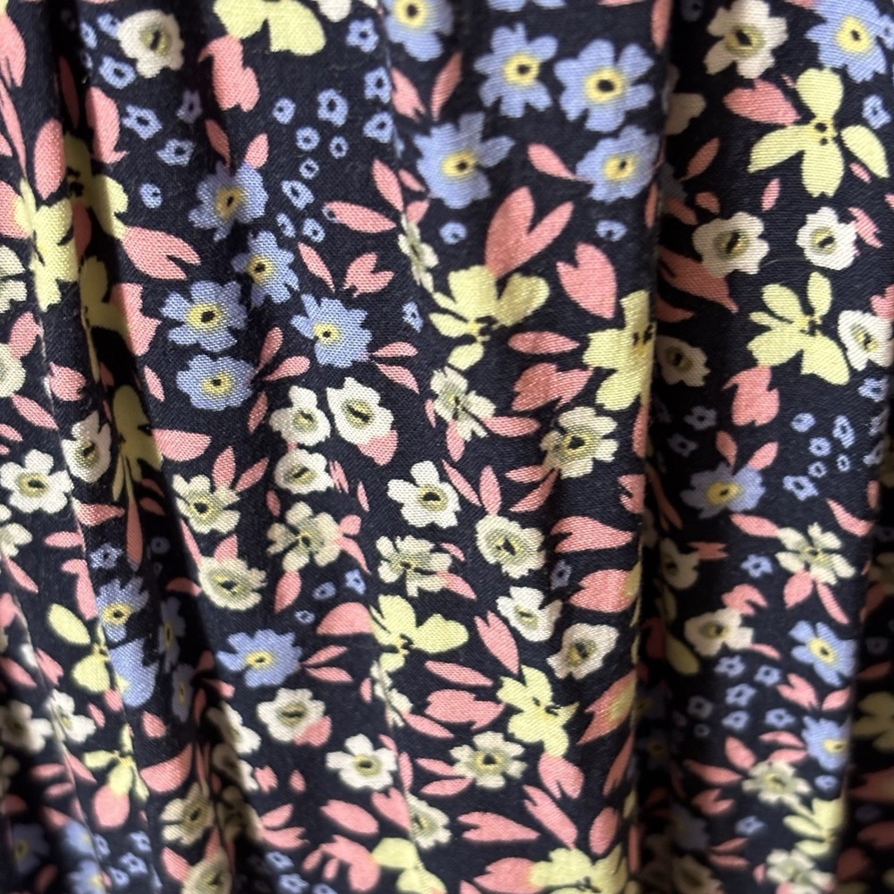 Gap Relaxed Smocked Scoopneck Midi Ditsy Floral Dress X-Large Bohemian  Festival - Picture 9 of 11